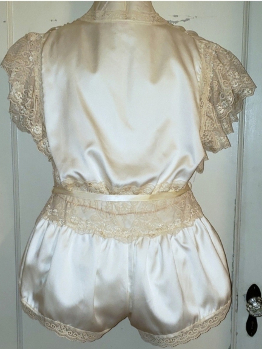 VTG Lily of France Ivory Satin Lace-Trim Lingerie Romper M - Picture 7 of 8